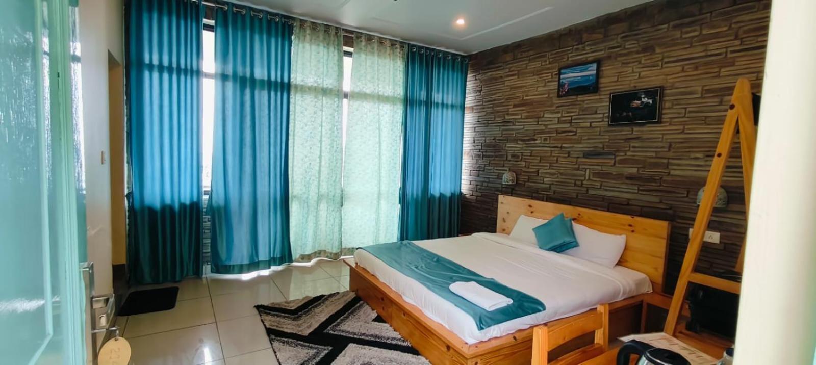 Rudra Retreat Hotell Hawalbagh Exteriör bild
